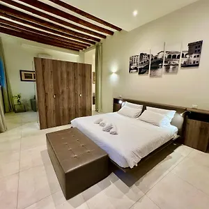  Apartment Madoneta Italy